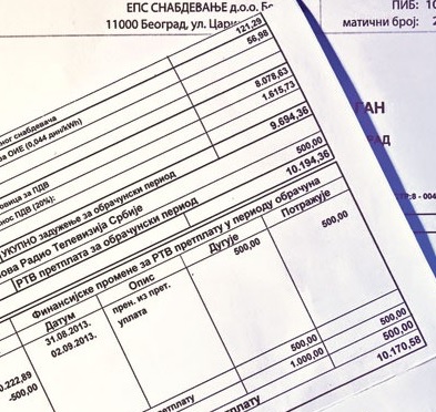 krov sa solarnim pločama